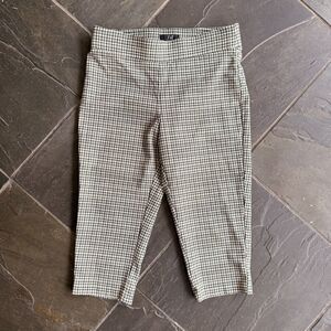 Black & White Plaid Capri Pants Size S Donna Moore
